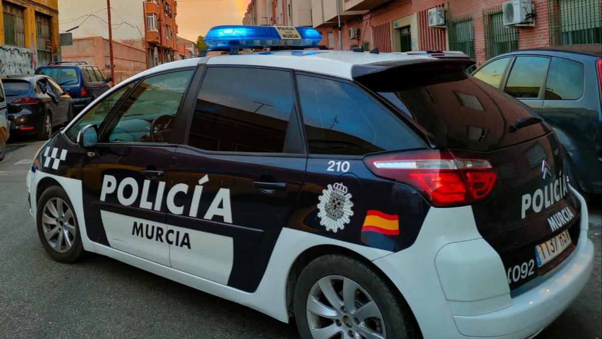 Vehículo de la Policía Local de Murcia.
