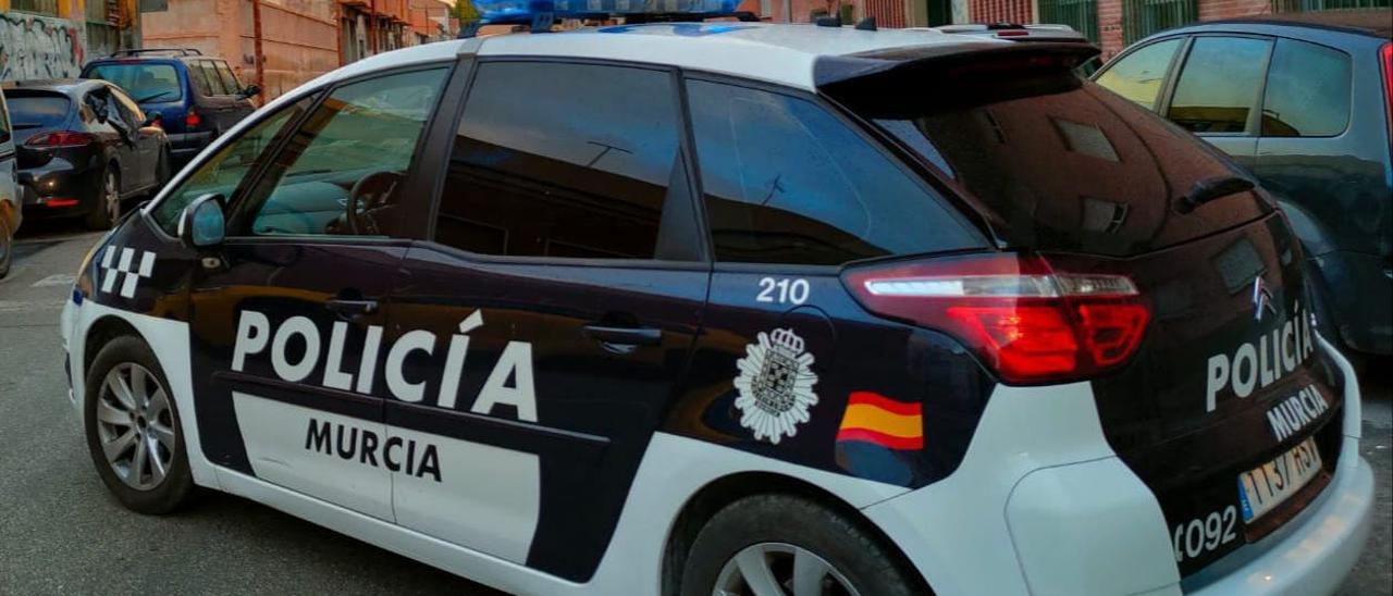 Vehículo de la Policía Local de Murcia.