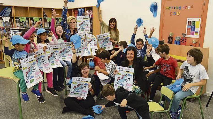 Presentación del Festival Canto Conto, ayer, en el CEIP Mestre Martínez Alonso de Castro-Mos. // D. P.