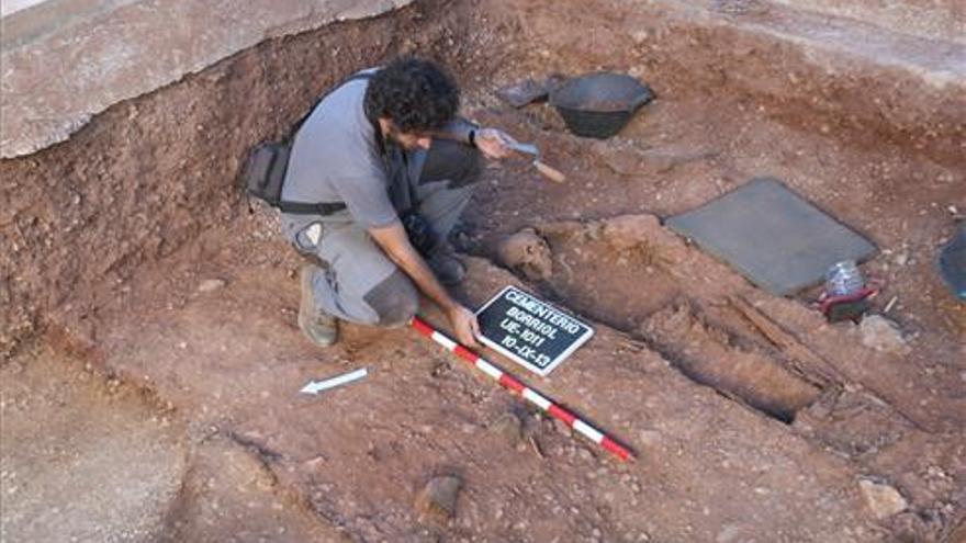 Educación incluye la memoria histórica en el plan de formación docente