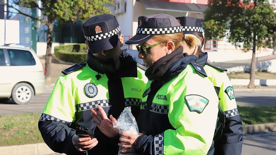 Hallan el cadáver de un hombre en un contenedor de la basura de Jerez