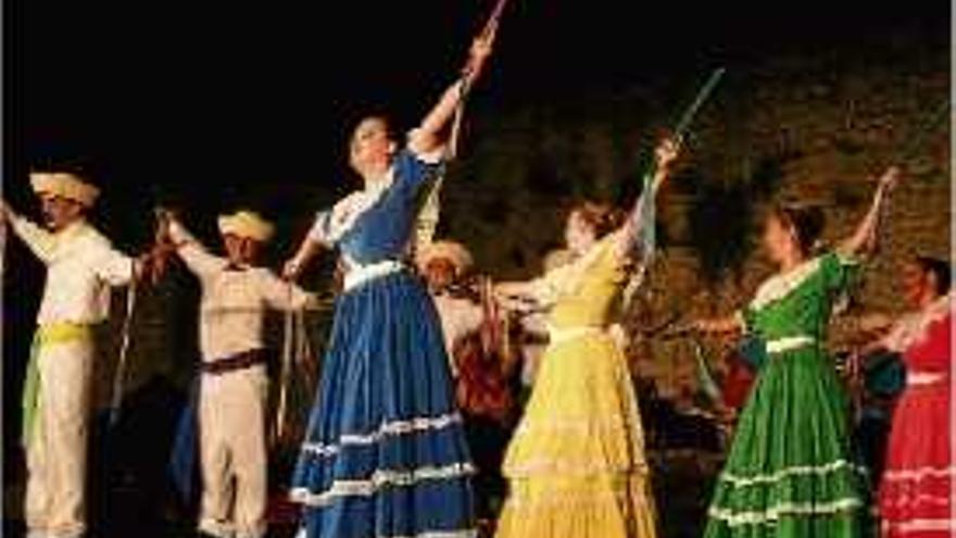 Banyoles acull el 23è Festival de  Dansa Folklòrica