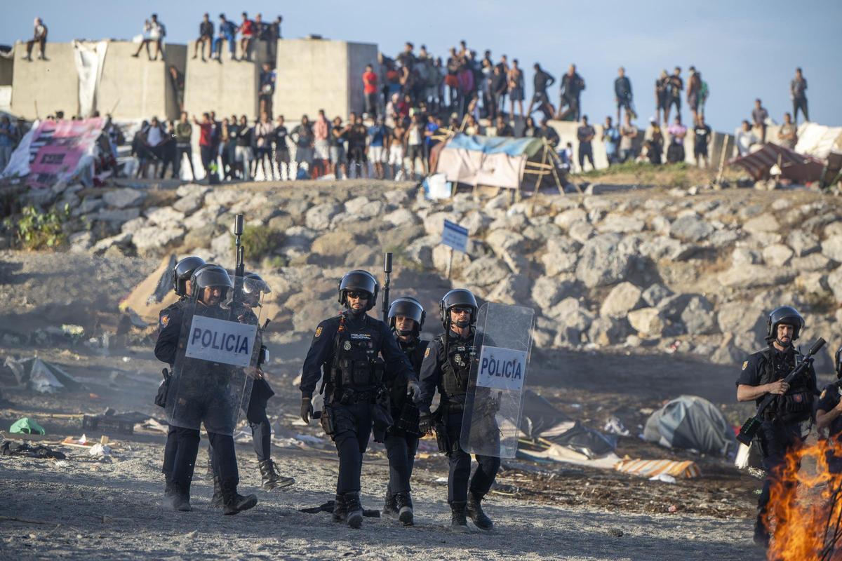 ¿Què és el CENIF? La unitat policial que assenyala el Marroc en la crisi de Ceuta