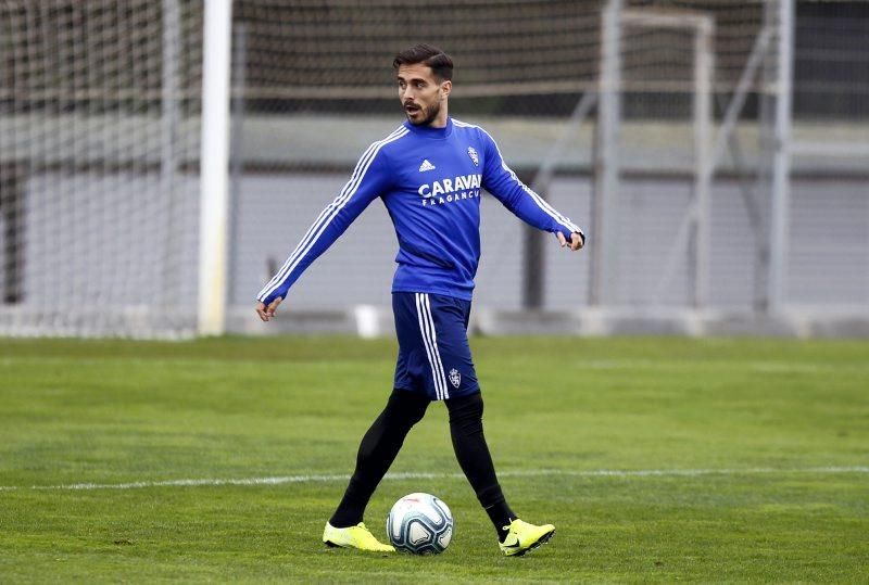 Entrenamiento del Real Zaragoza antes del partido contra la SD Huesca