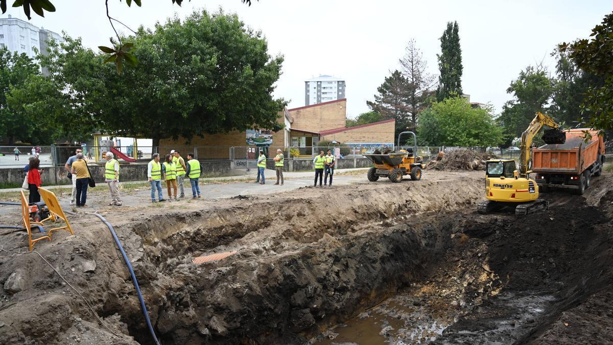 Visita a las obras de destape del río Gafos en Campolongo.