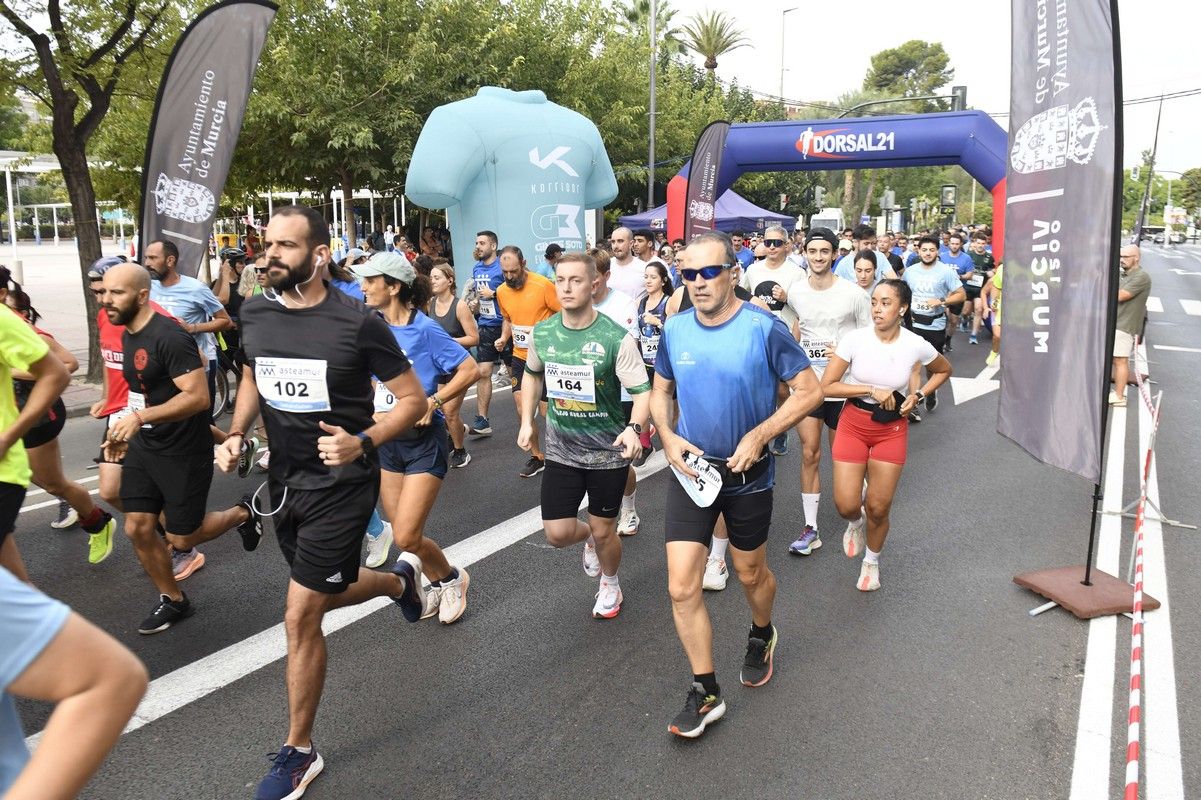 La carrera y marcha Solidaria Asteamur, en imágenes