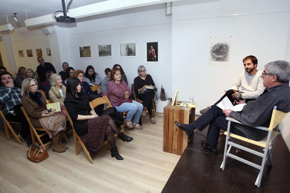 Ricard Ustrell presenta la seva novel·la «Sense tu» a Girona