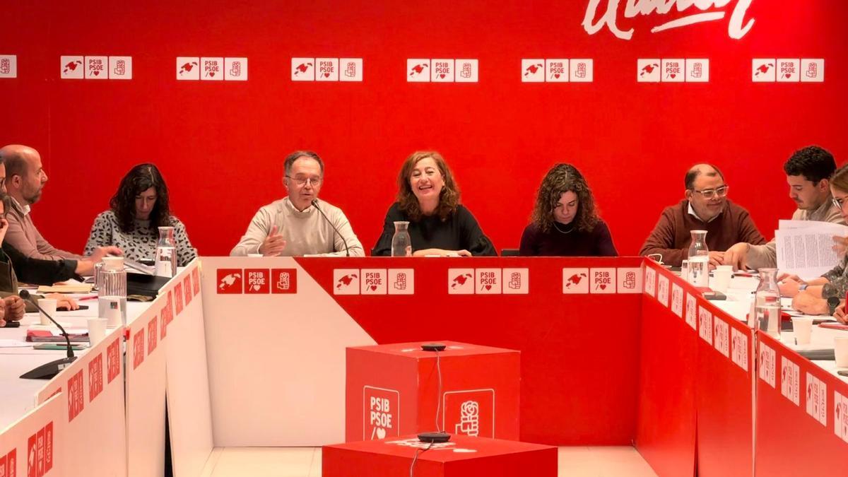 Francina Armengol, esta tarde presidiendo la Comisión Ejecutiva del PSIB.