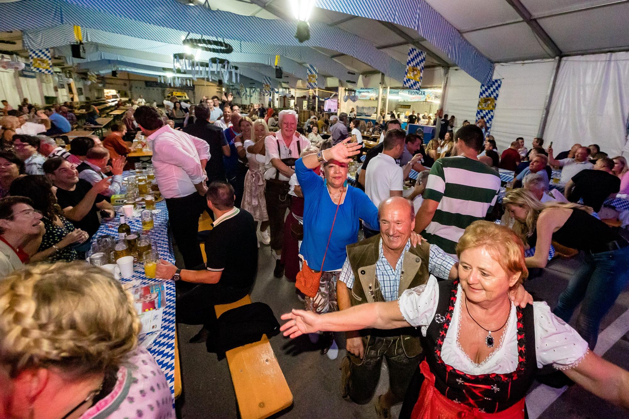 La “apertura del barril” marca el inicio de la Oktoberfest. La “Fiesta de la Cerveza” se desarrollará hasta el 16 de octubre