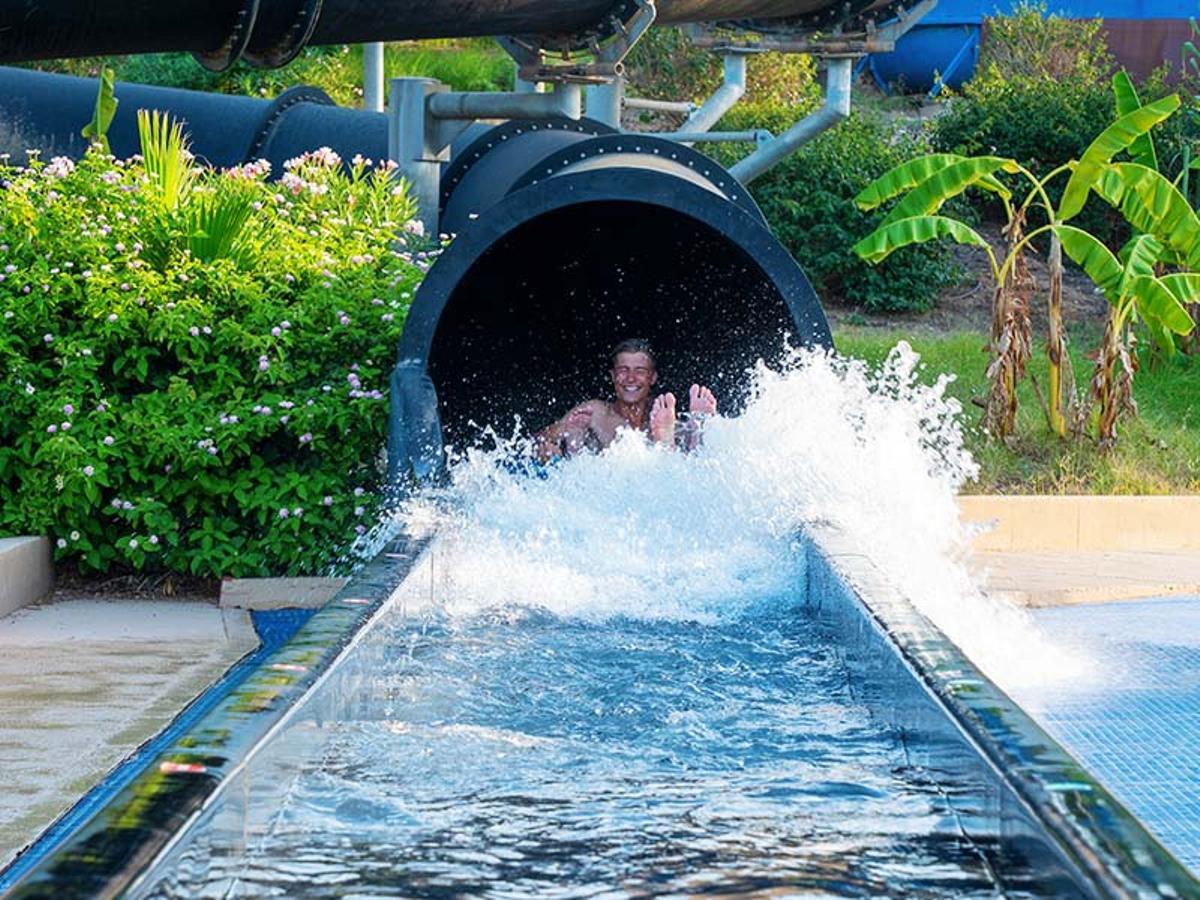 Tobogán de Aquopolis Torrevieja