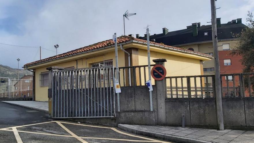 Las Campas y San Lázaro aguardan por las obras de las escuelinas