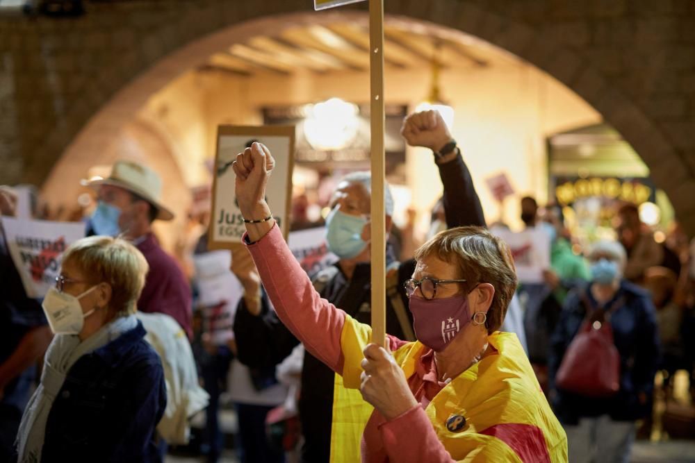 Protestes per la inhabilitació de Torra a les comarques gironines