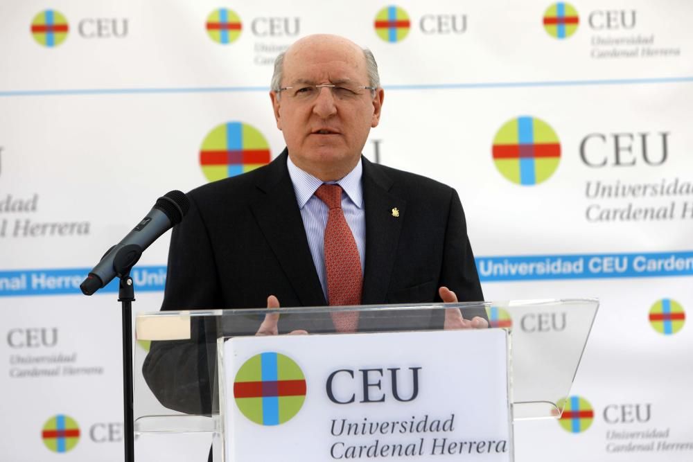 Colocan la primera piedra del nuevo campus del CEU-UCH de Alfara