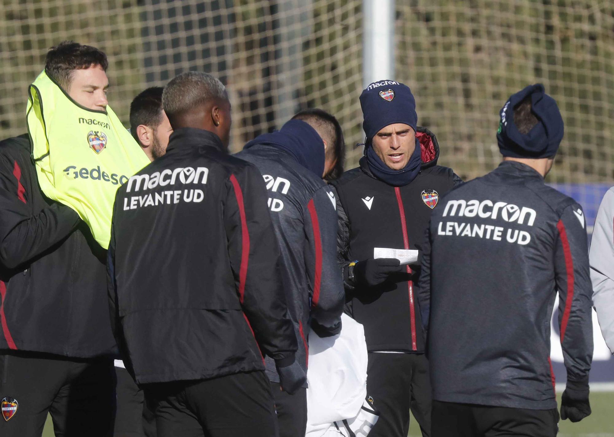 Último entrenamiento del Levante antes de viajar a Melilla