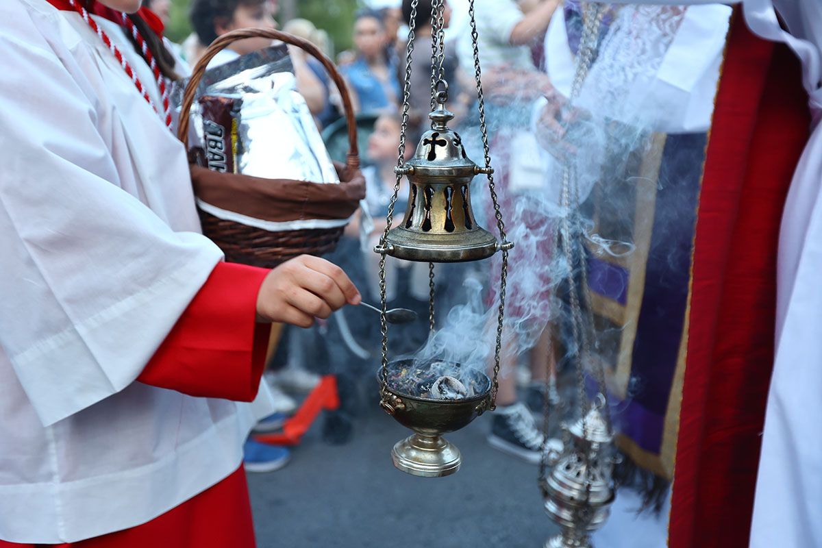 La salida del Cristo de las Lágrimas, en imágenes