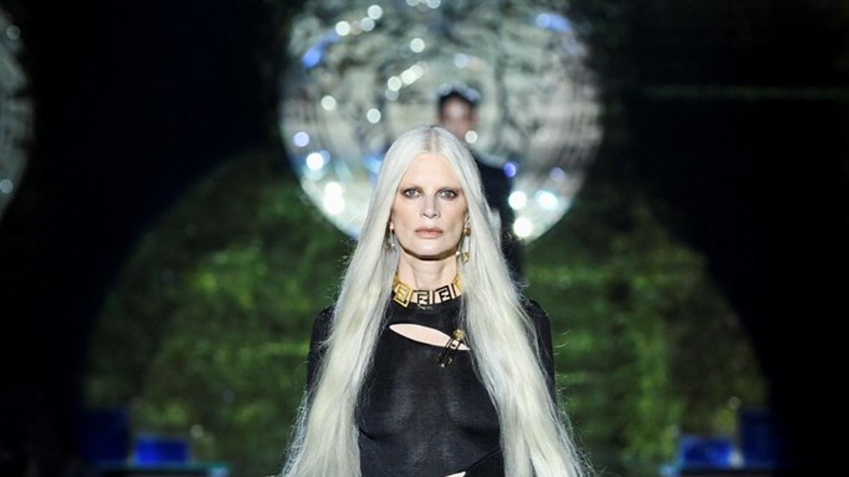 Versace By Fendi - Milán - Mujer - Primavera-Verano 2022