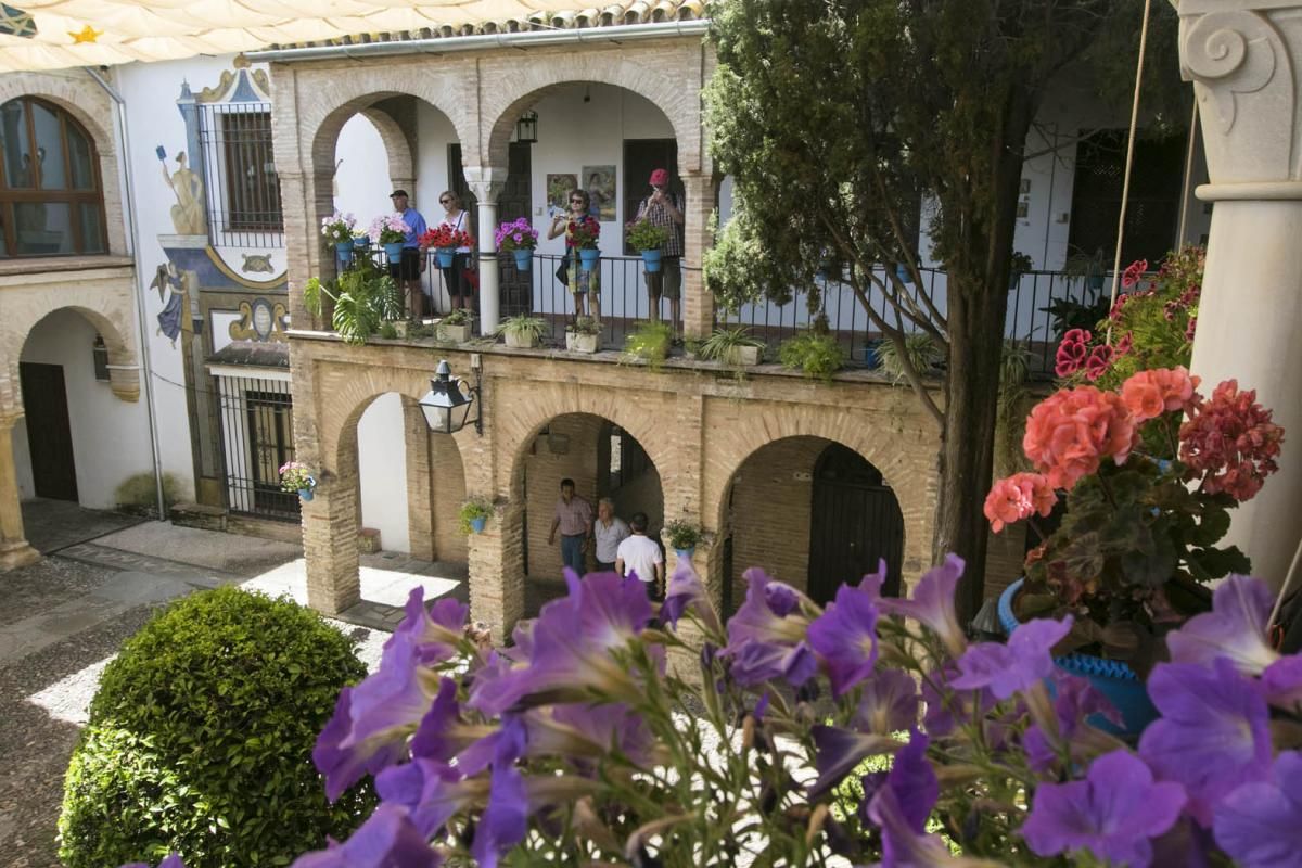 Fotogalería / Descubriendo los patios de la ruta de la Judería