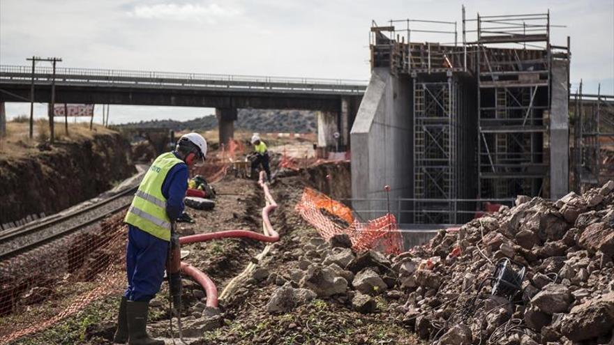 Un falso túnel para traer la plataforma de alta velocidad ferroviaria a Cáceres