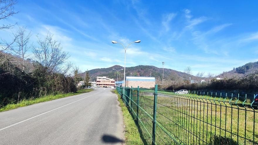 El plan de Mieres para su nueva nave municipal: ubicarla en Sueros y comprar otro inmueble como almacén