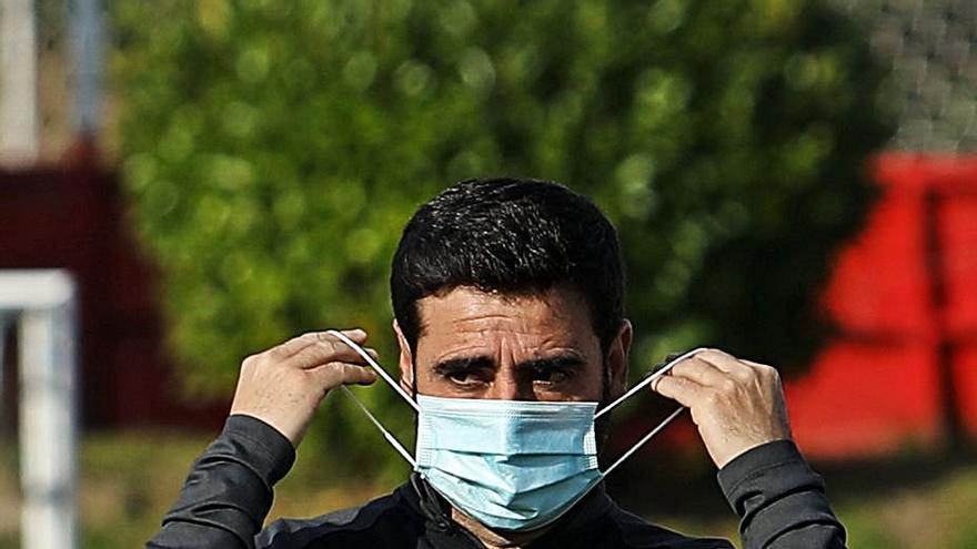 David Gallego, en un entrenamiento con el Sporting. | Juan Plaza