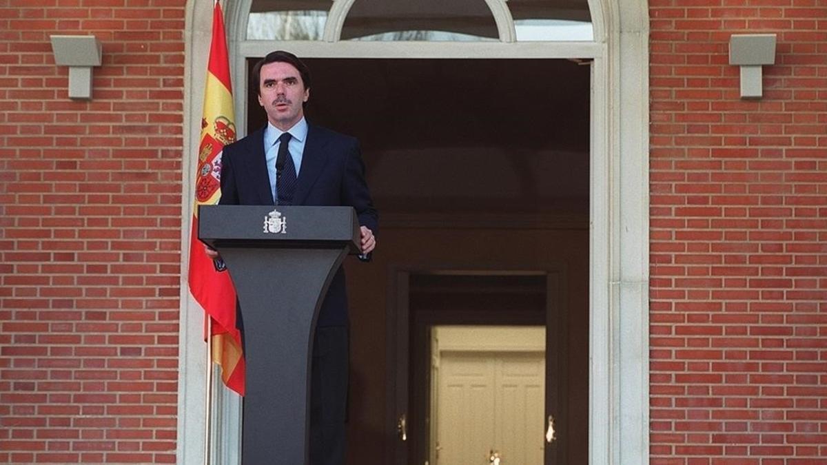 José María Aznar, el 28 de noviembre de 1999, cuando informó desde la Moncloa del comunicado en el que ETA anunció que la tregua que había mantenido durante 14 meses finalizaría el 3 de diciembre.