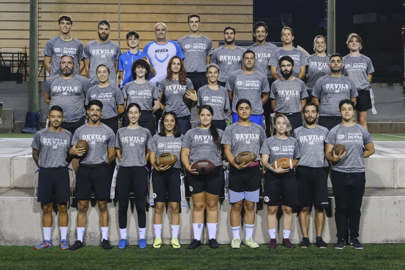 Dinamismo, estrategia y valores en el flag football.