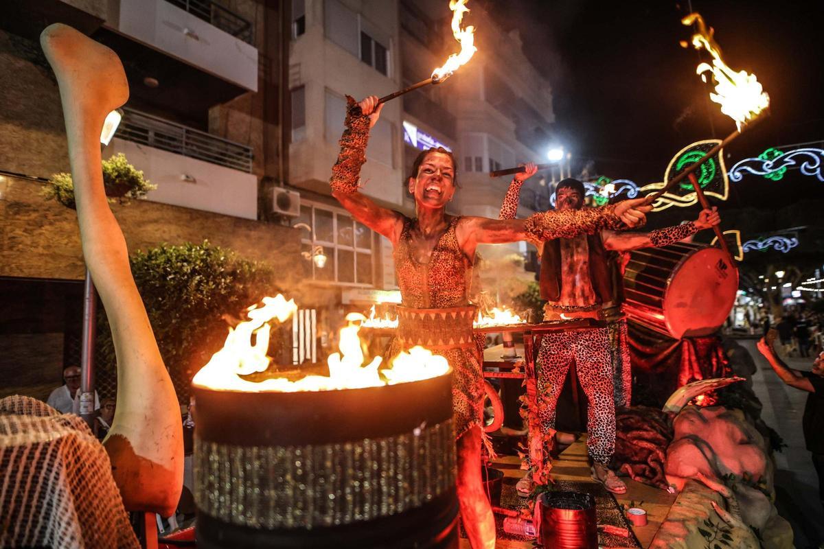 Aquí tienes las mejores imágenes de la Feria y Fiestas de Moros y Cristianos de Almoradí