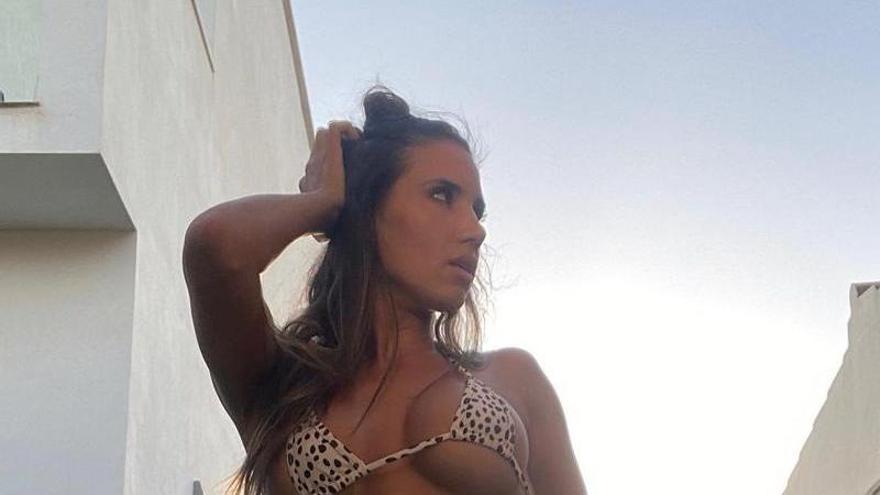 India Martínez posa en bikini en una de las imágenes que ha subido a sus redes sociales.