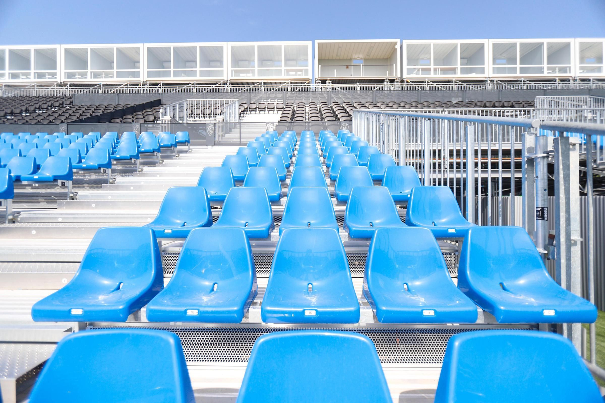 Así luce el campo modular donde el Real Zaragoza jugará las dos próximas temporadas.