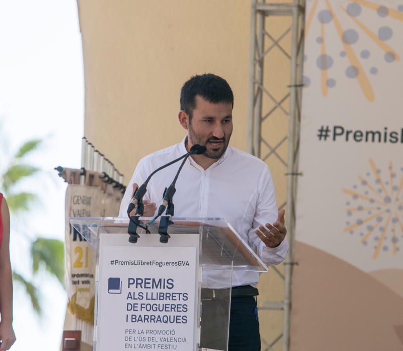 Entrega de los Premios a la Promoción del Uso del Valenciano en los "llibrets" de hogueras y barracas