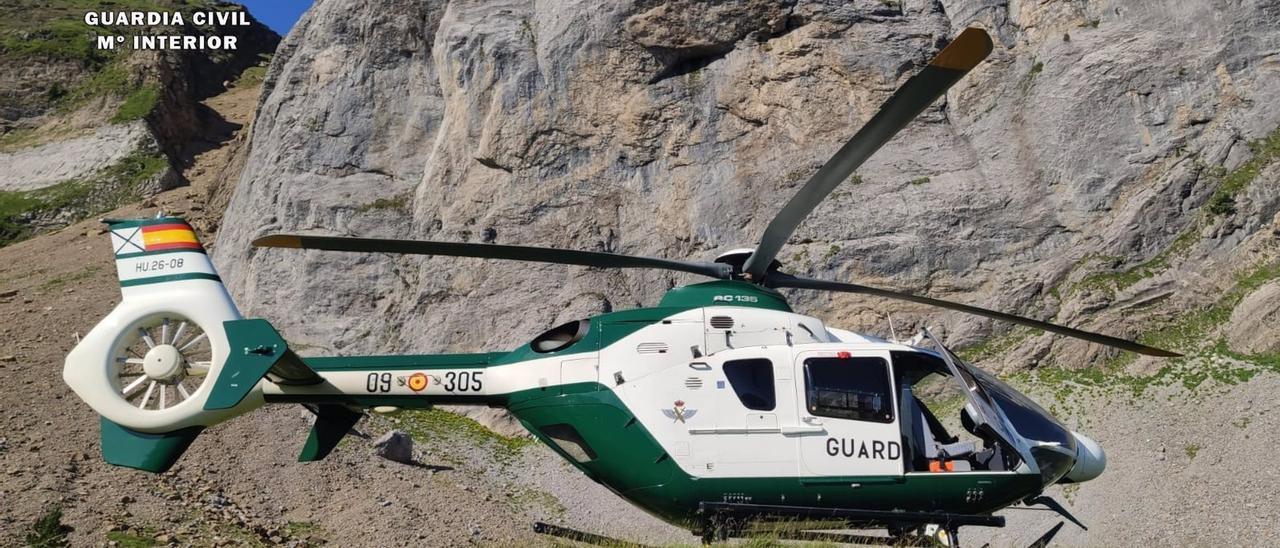 Un helicóptero de la Guardia Civil en una imagen de archivo.