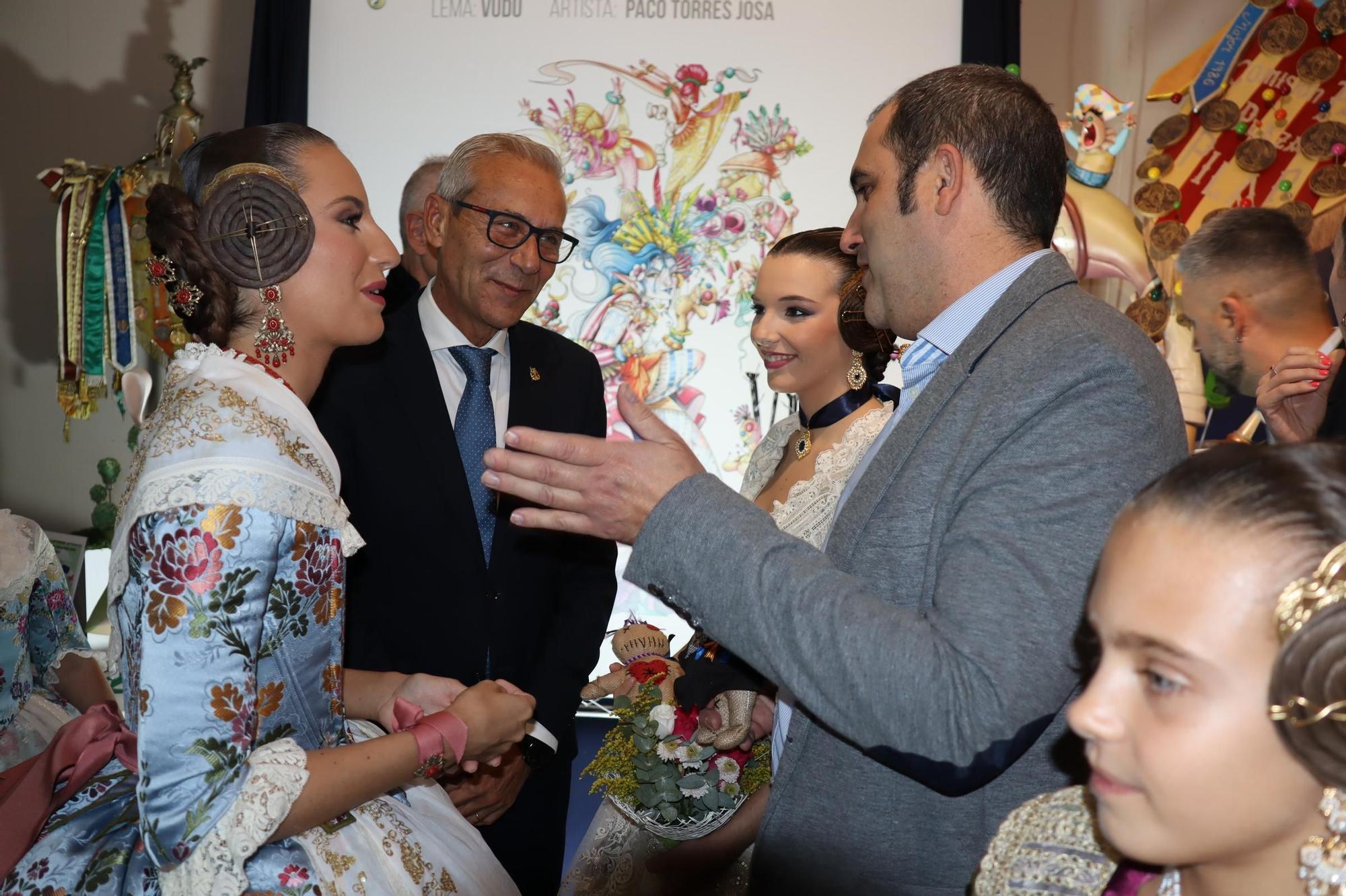 La primera gran prueba de María Estela, Marina y las cortes en la Festa per a Tots