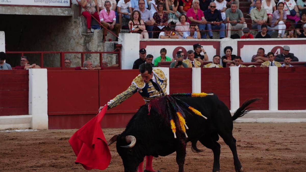 Faena de Daniel Luque en la plaza de toros de Zamora