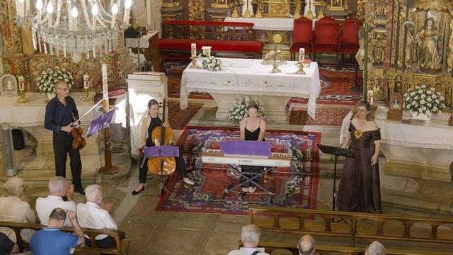 Concerto de Ars Bohemia na igrexa de Valeixe.   | //D.P.