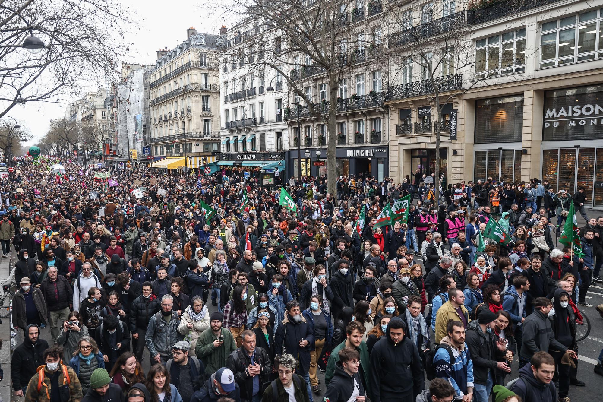 Nationwide strike in France against planned pension reform