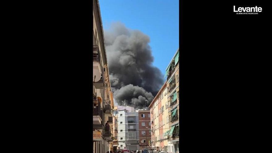 Incendi en el barri de Benicalap