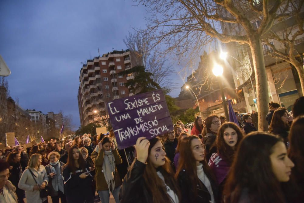 Manifestació feminista del 8M a Manresa