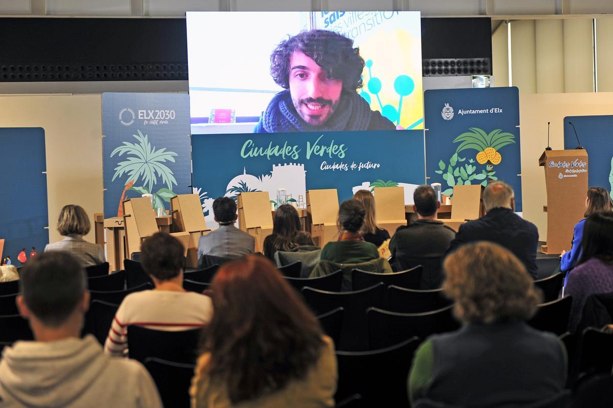 Jornada ‘Ciudades verdes, ciudades con futuro’ celebrado recientemente en Elche para tratar medidas contra el cambio climático