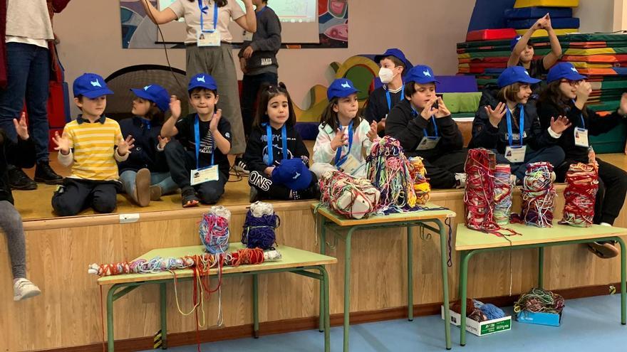 Homenaxes en clave artística  para o FARO DA ESCOLA