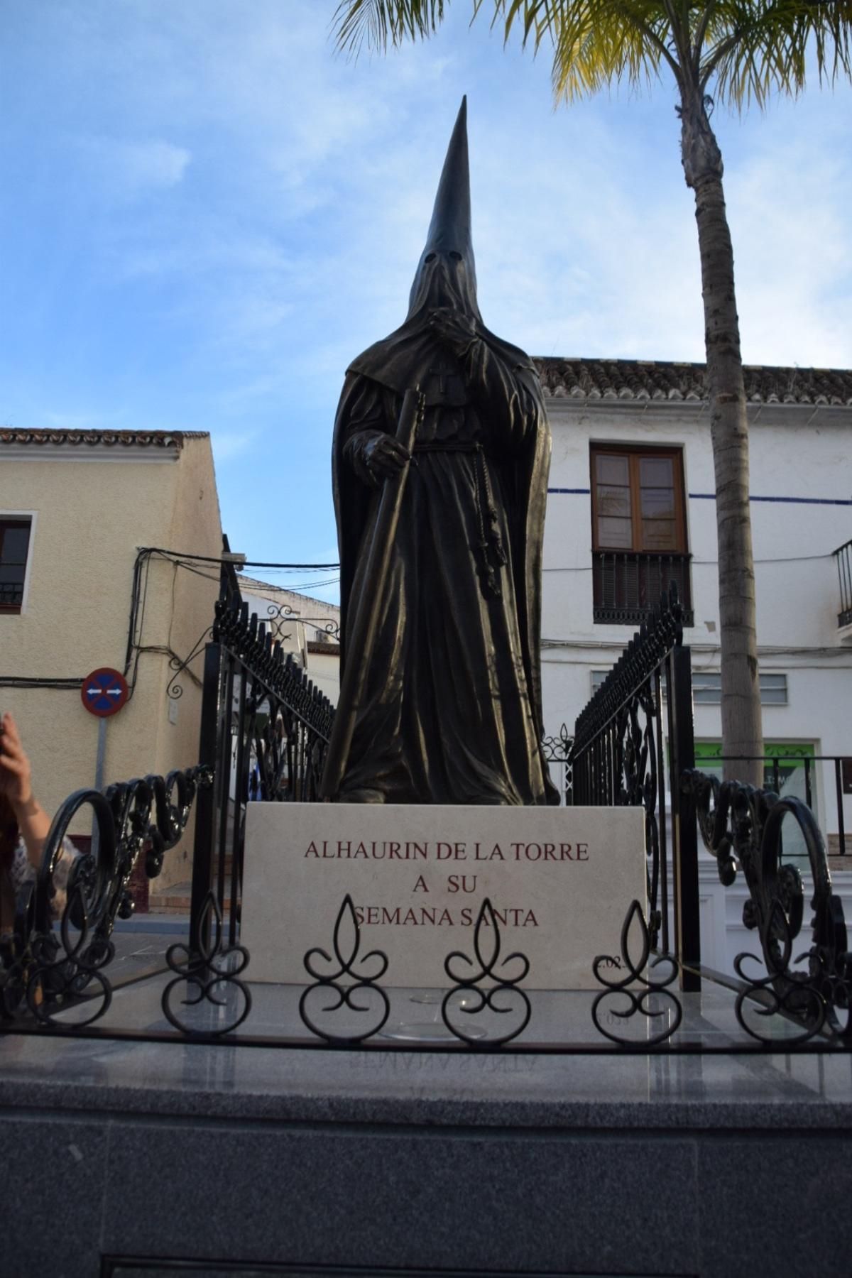 La escultura es obra deEsteban Pérez Palma.