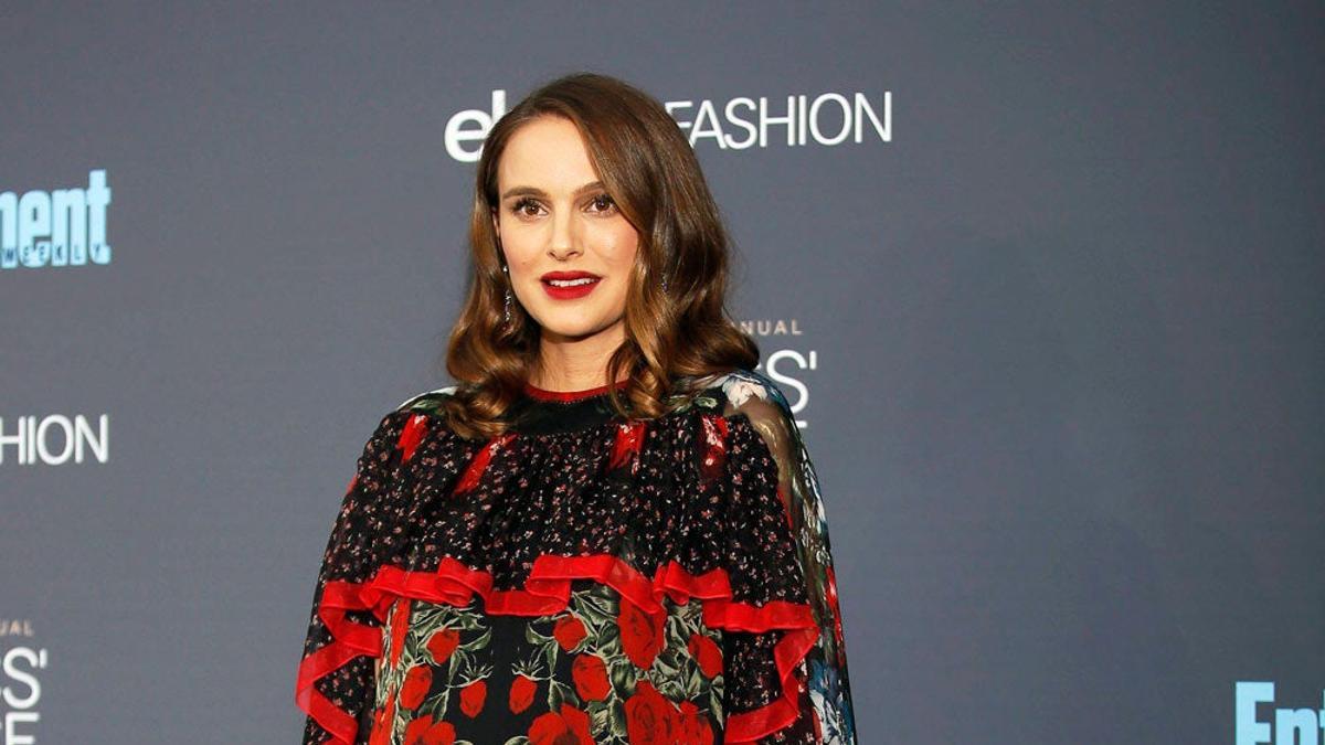 Natalie Portman habla sobre cien relatos de acoso en Hollywood