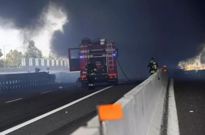 Explosió d'un camió cisterna a Itàlia