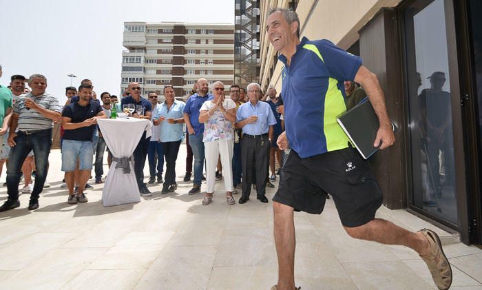 08/08/2017LAS PALMAS DE GRAN CANARIA. Homenaje por sus 40 años como técnico de fútbol sala Jesús Mendez. FOTO: J. PÉREZ CURBELO