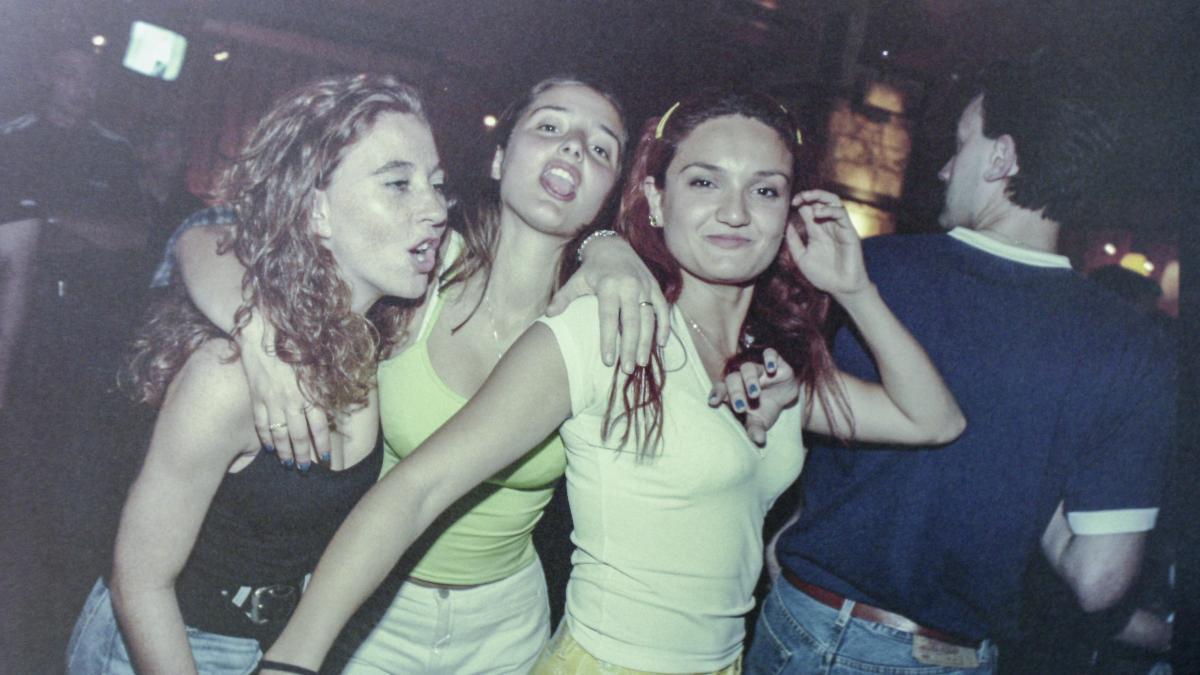 ¿Estuviste en la discoteca The Face en los 90? A ver si vas a salir en esta galería de fotos