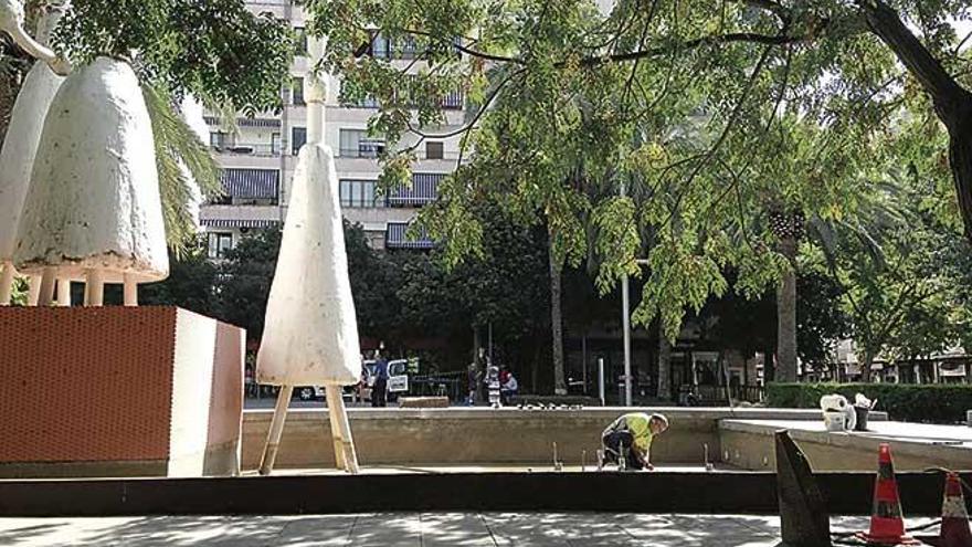 Reparan la fuente de la plaza París