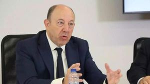 Gonzalo Bernardos alerta sobre el peligro de cambiar la herencia por una donación en vida