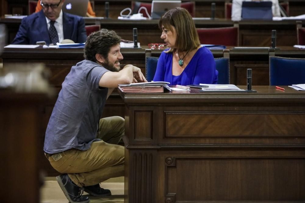 Pleno del Parlament