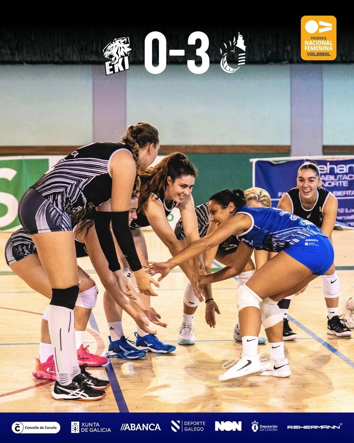 Las jugadoras del CV Coruña celebran un punto.