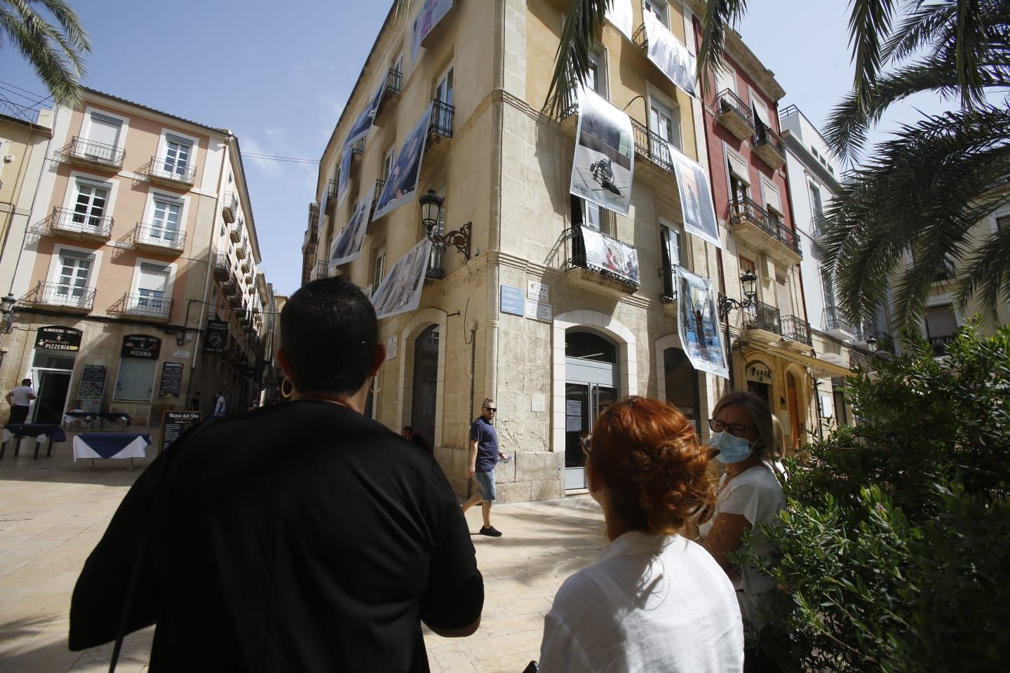 Exposición al aire libre en Alicante "Me Ves, en comunidad. Fotógraf@s con discapacidad"