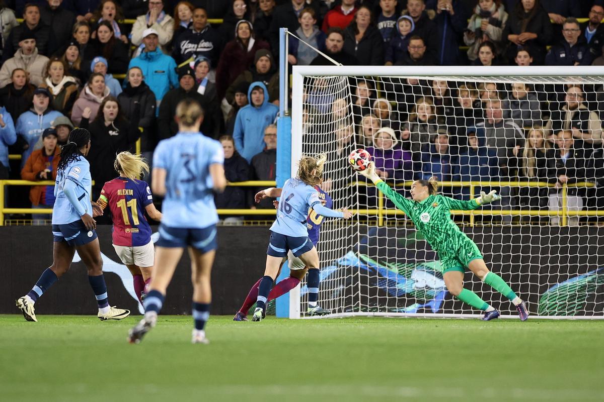 El Barça perdió ante el City en su regreso a la Champions